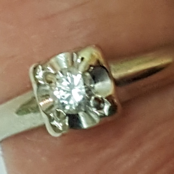 Antique 14k W/G .23ct Diamond Engagement Ring - Picture 6 of 8